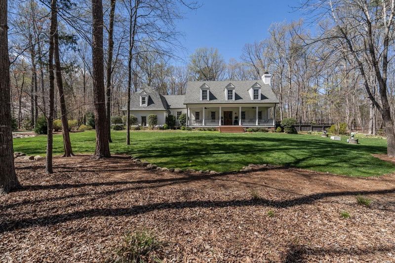 7201 Hill Dr, Chapel Hill, NC 27514