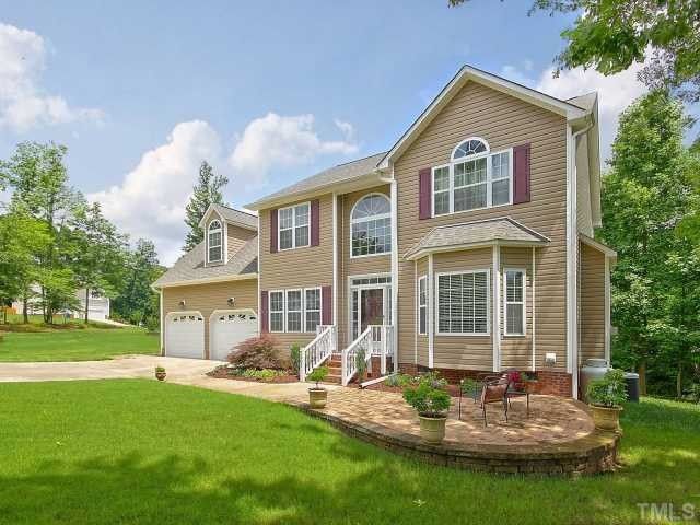 7201 Spruce Point Dr, Holly Springs, NC 27540