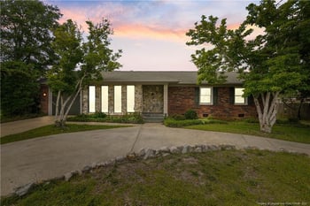 7202 Godfrey Dr, Fayetteville, NC 28303