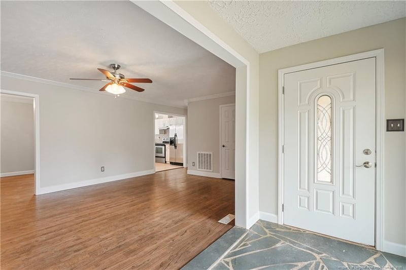 7202 Godfrey Dr, Fayetteville, NC 28303