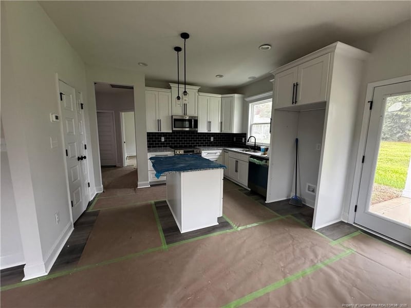 7202 Manassas St, Fayetteville, NC 28304