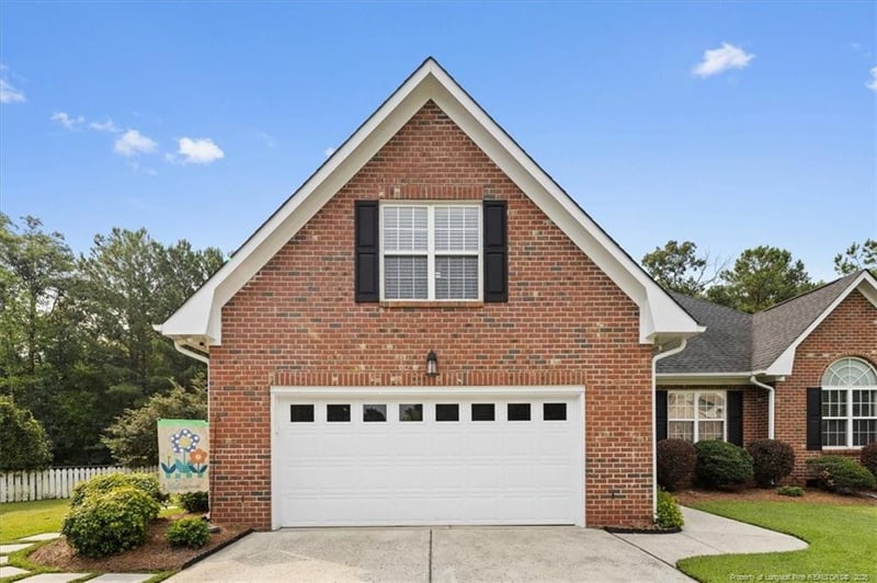 7202 Scenic View Dr, Fayetteville, NC 28306