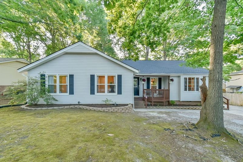 7204 Ray Rd, Raleigh, NC 27613