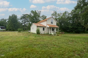 7204 Westworth Dr, Willow Springs, NC 27592