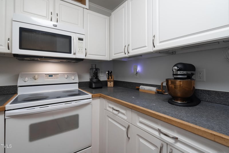 7204 Westworth Dr, Willow Springs, NC 27592