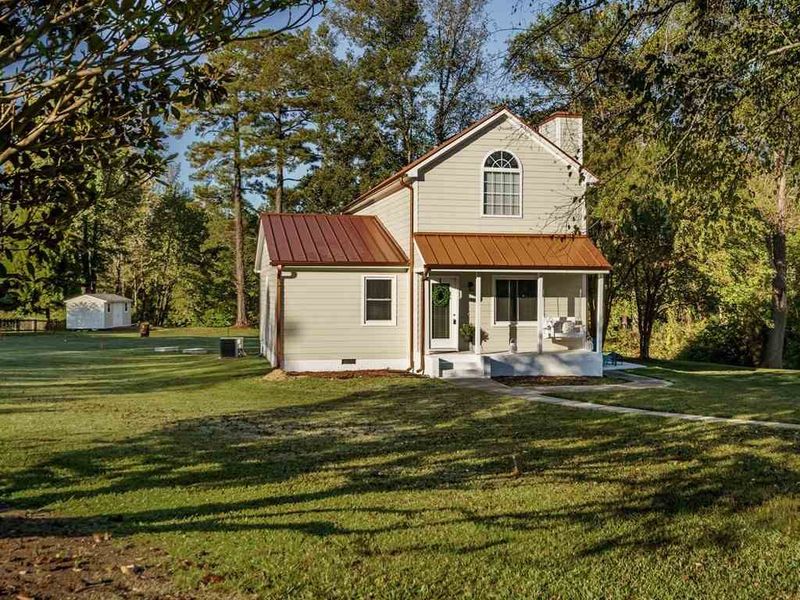 7204 Westworth Dr, Willow Springs, NC 27612