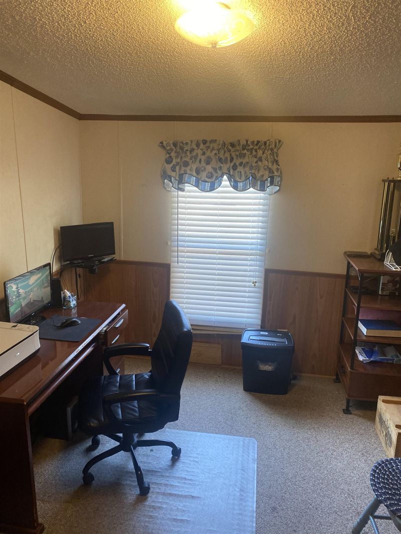 7205 Eliza Dr, Mebane, NC 27302