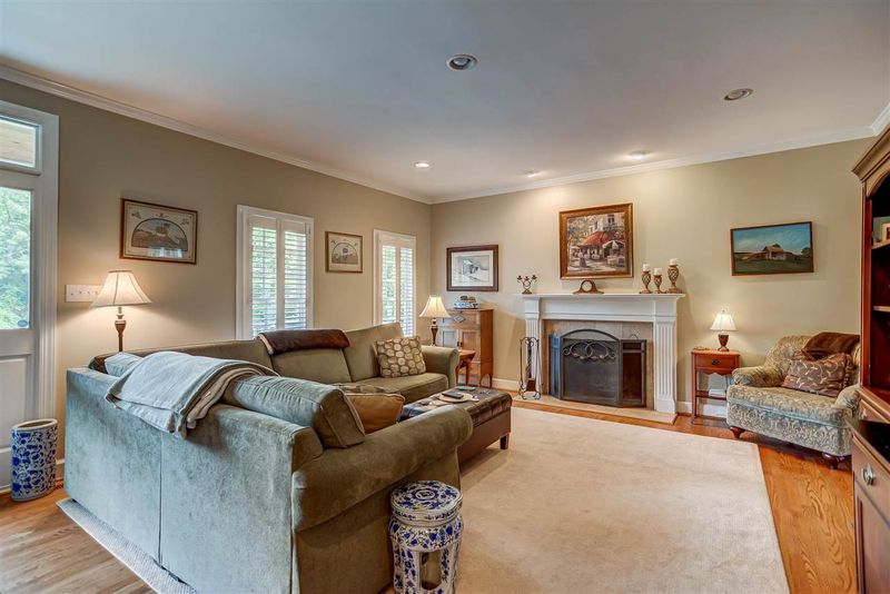 7205 Ridgeline Dr, Raleigh, NC 27613