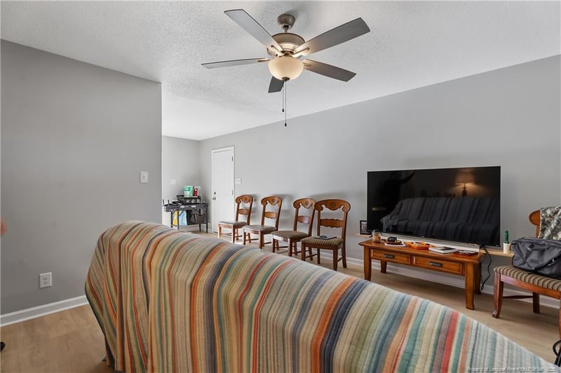 7206 Shelby Cir, Fayetteville, NC 28314