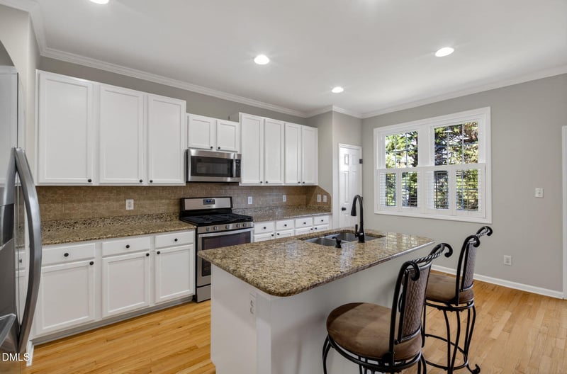 7207 Doverton Ct, Raleigh, NC 27615