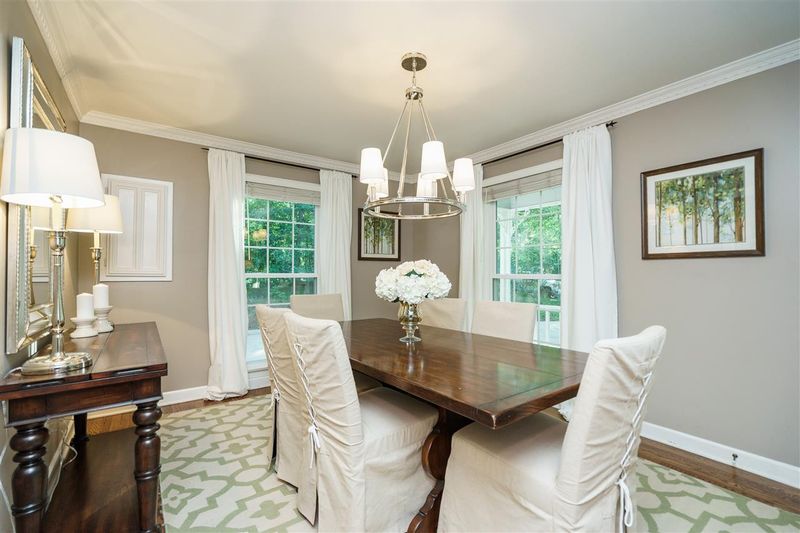 7208 Laketree Dr, Raleigh, NC 27615
