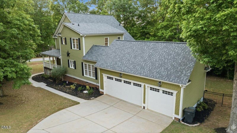 7208 Liserin Woods Ln, Fuquay Varina, NC 27526