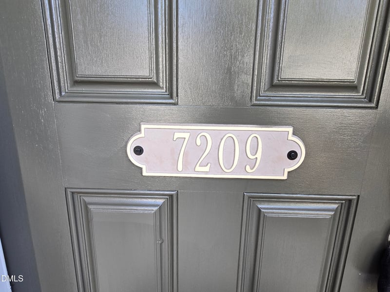 7209 Ladbrooke St, Raleigh, NC 27617