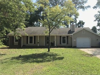 7209 Pebblebrook Dr, Fayetteville, NC 28314