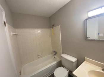 7209 Perry Creek Rd, Raleigh, NC 27616