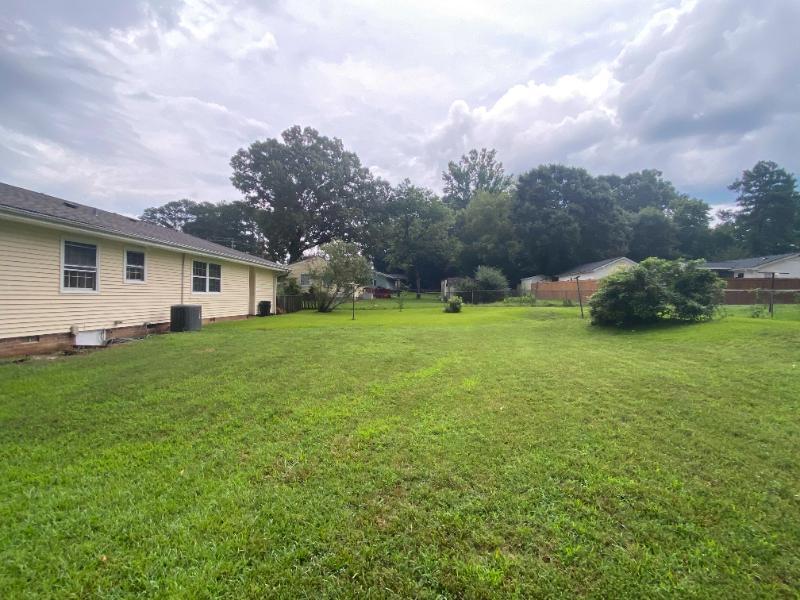 7209 Perry Creek Rd, Raleigh, NC 27616