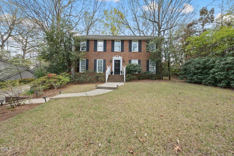 721 Blenheim Dr, Raleigh, NC 27612