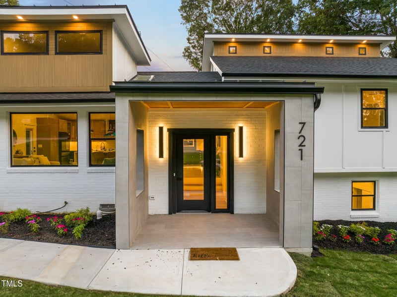 721 Currituck Dr, Raleigh, NC 27609