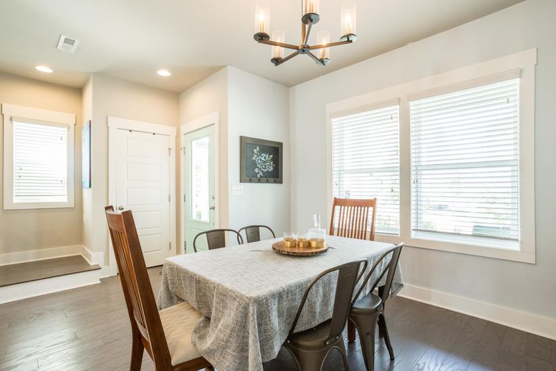 721 Fireball Ct, Knightdale, NC 27545