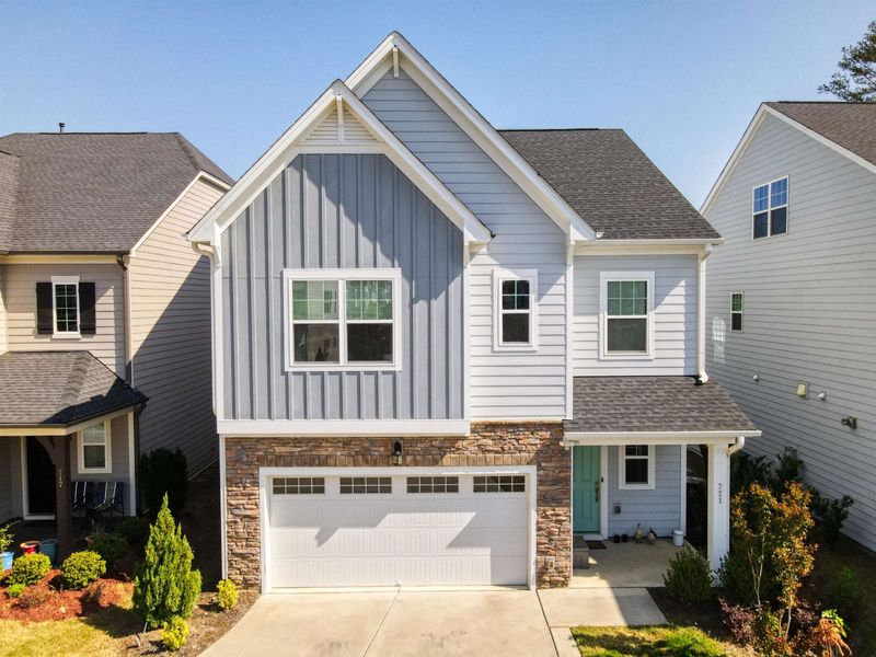 721 Flip Trl, Cary, NC 27513