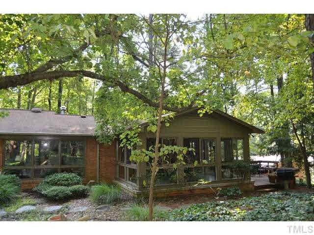 721 Kenmore Rd, Chapel Hill, NC 27514