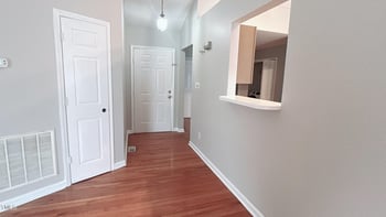 721 Papsworth Ct, Fuquay Varina, NC 27526