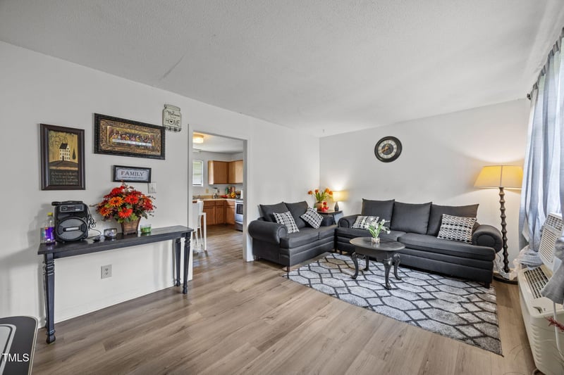 721 Privette St, Zebulon, NC 27597