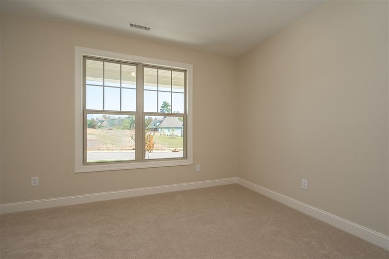 721 Sparrowhawk Ln, Wake Forest, NC 27587