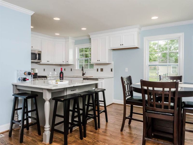 721 S State St, Raleigh, NC 27601