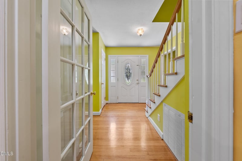 721 Tinkerbell Rd, Chapel Hill, NC 27517