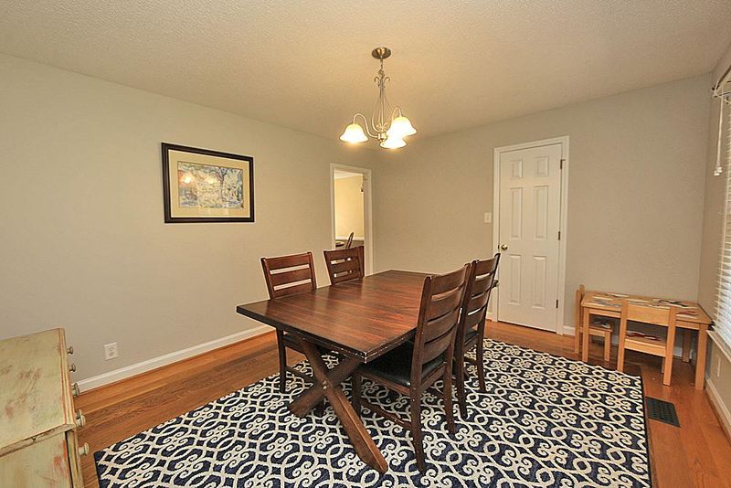 7210 Kemp Rd, Raleigh, NC 27613