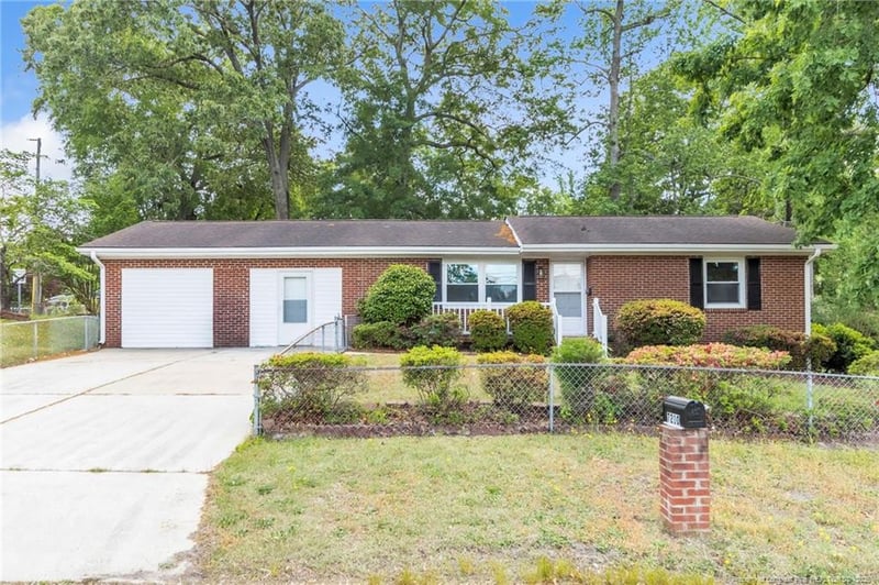 7210 Ryan St, Fayetteville, NC 28314