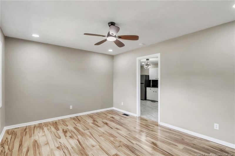 7210 Ryan St, Fayetteville, NC 28314