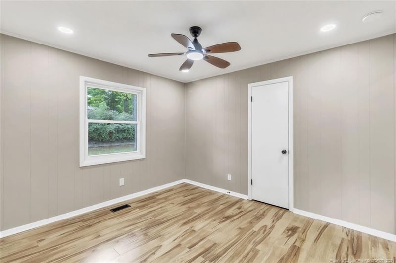 7210 Ryan St, Fayetteville, NC 28314