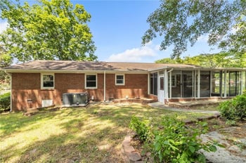 7210 Ryan St, Fayetteville, NC 28314