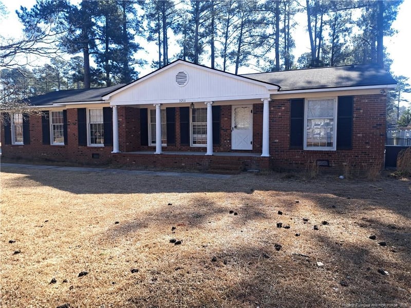 7211 Manassas St, Fayetteville, NC 28304