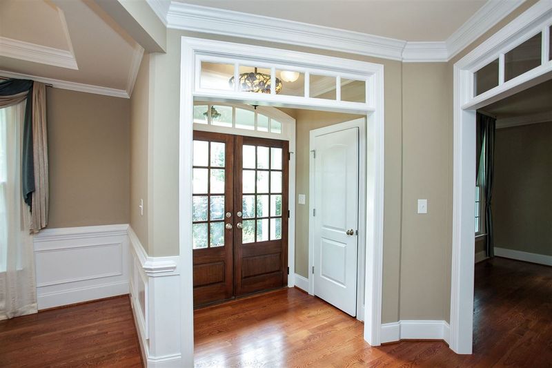 7212 Capulin Crest Dr, Cary, NC 27539