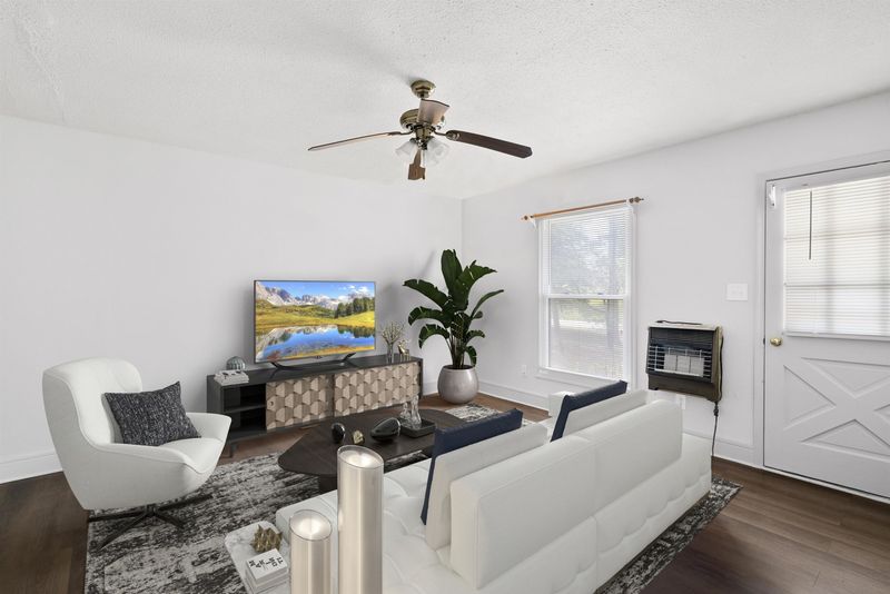7212 Pilgrim Rd, Raleigh, NC 27616