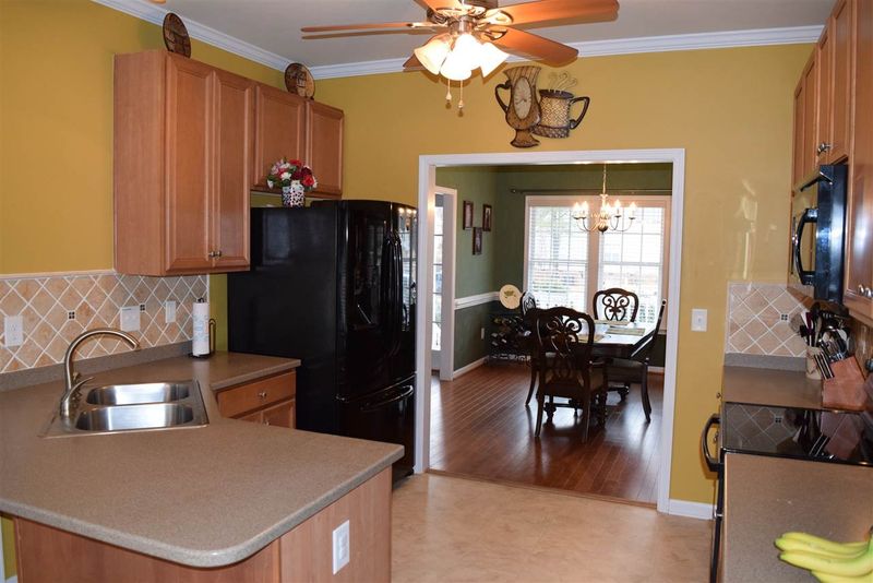 7213 Circle Bay Ct, Holly Springs, NC 27540