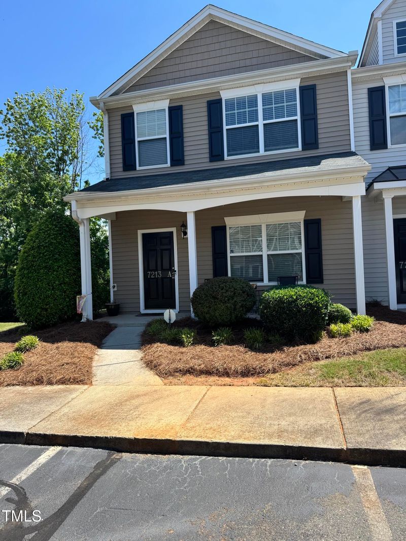 7213 Olmstead Dr #A, Burlington, NC 27215
