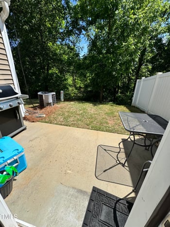 7213 Olmstead Dr, Burlington, NC 27215