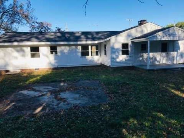 7213 Perry Creek Rd, Raleigh, NC 27616