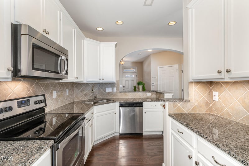 7213 Terregles Dr, Raleigh, NC 27617