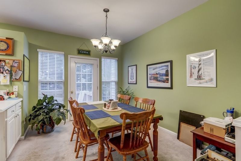 7214 Galon Glen Rd, Raleigh, NC 27613
