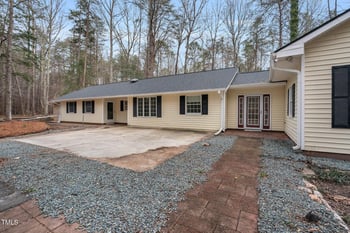 7214 Southern Trl, Chapel Hill, NC 27516