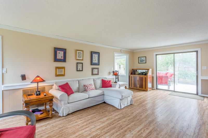 7216 Ray Rd, Raleigh, NC 27613