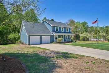 7217 Hunters Point Dr, Fayetteville, NC 28311
