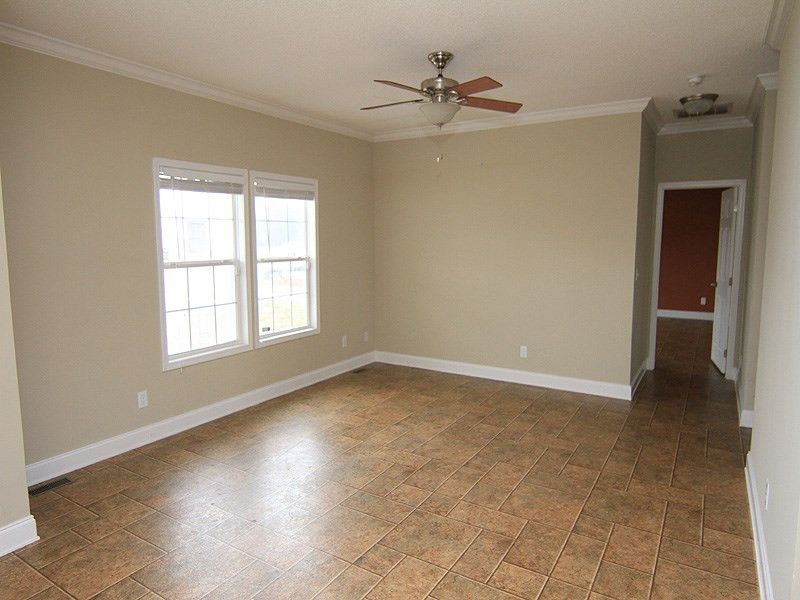 7217 Lowery Meadow Dr, Wendell, NC 27591