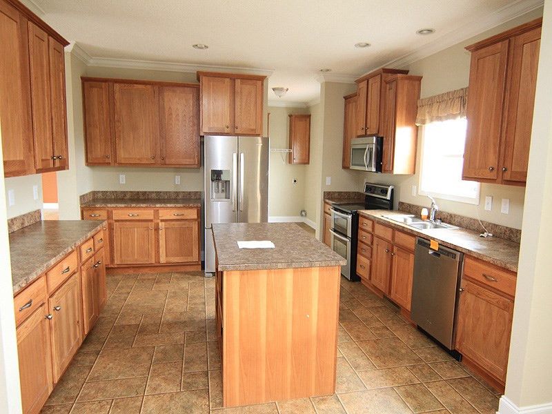 7217 Lowery Meadow Dr, Wendell, NC 27591