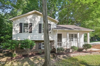 7217 Stuart Dr, Raleigh, NC 27615